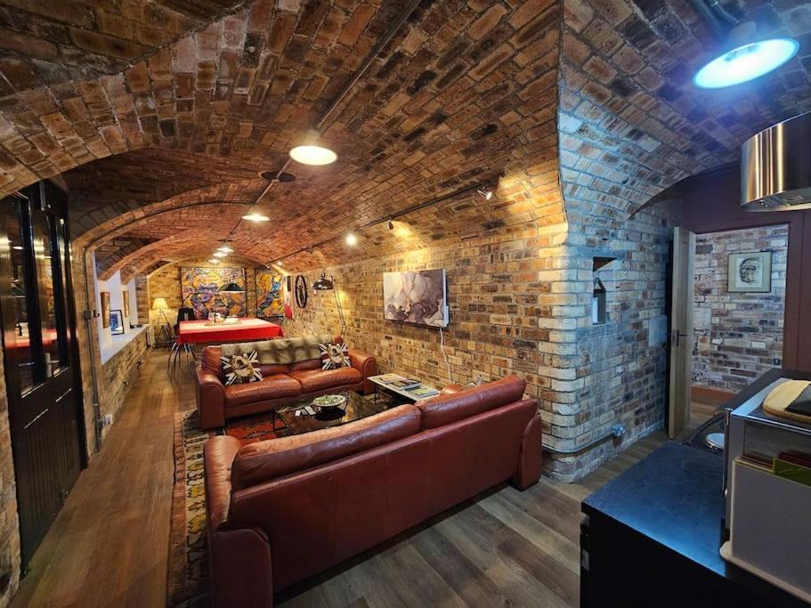 The Armoury: Stylish Ww1 Bunker Villa North Queensferry Kültér fotó